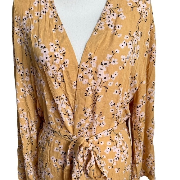 Billabong Ocean Sky Floral Belted Wrap Around Dress Size M/L - Picture 4 of 17